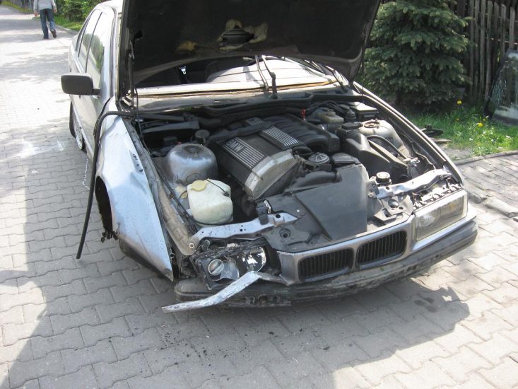 BMW rozbitka - 065.JPG